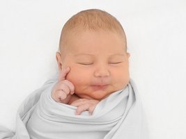 Lara | Oktober 2021 | 3578g | 51cm