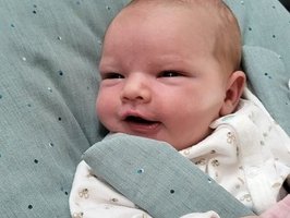 Anna | 01/23 | 4265g | 54cm