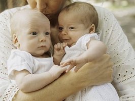 Fiona & Lucas | 10/24 | 2360g & 2550g | 49cm & 44cm